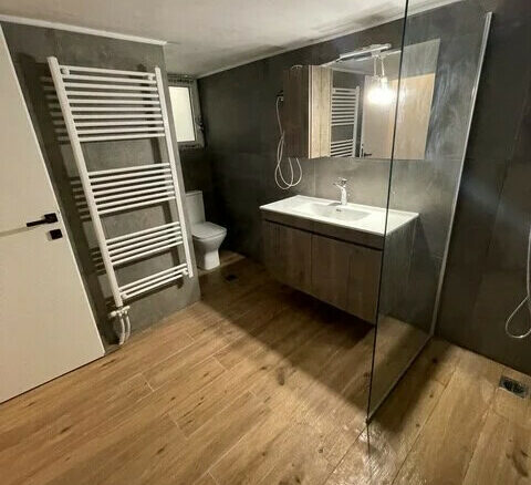 3-bedroom Flat In Peristeri, Greece (118 M²)