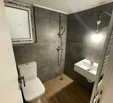 3-bedroom Flat In Peristeri, Greece (118 M²)