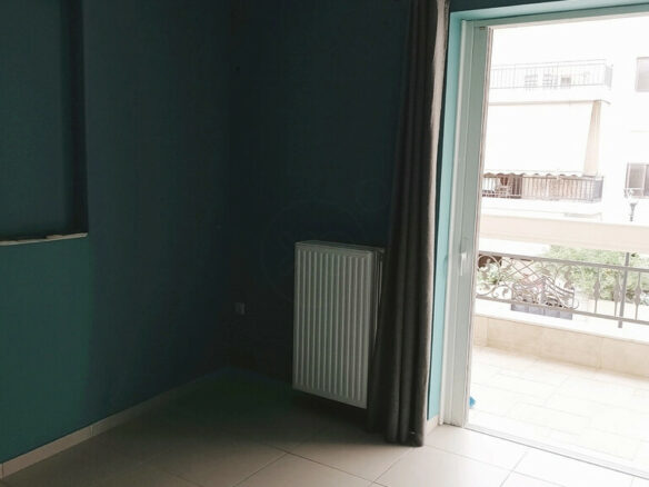 2-bedroom Flat In Koridallos, Greece (88 M²)
