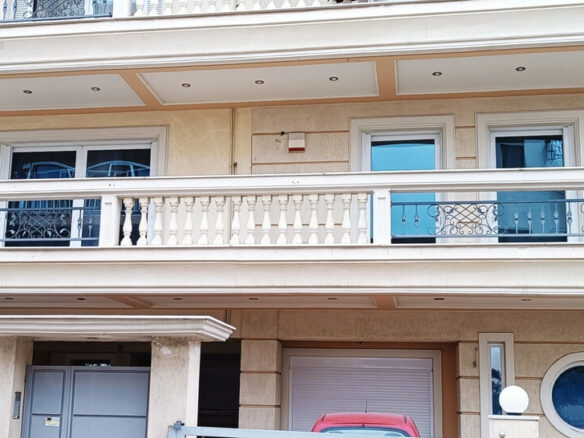 2-bedroom Flat In Koridallos, Greece (88 M²)
