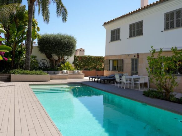 6-bedroom Villa In Palma De Mallorca, Spain (526 M²)