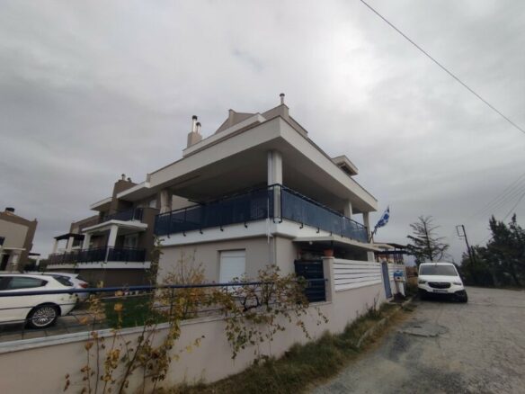 5-bedroom Detached House In Epanomi, Greece (230 M²)
