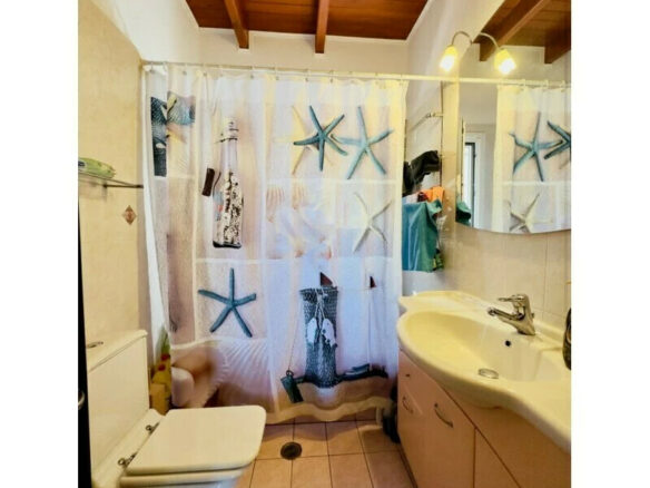 4-bedroom Detached House In Palaia Fokaia, Greece (255 M²)