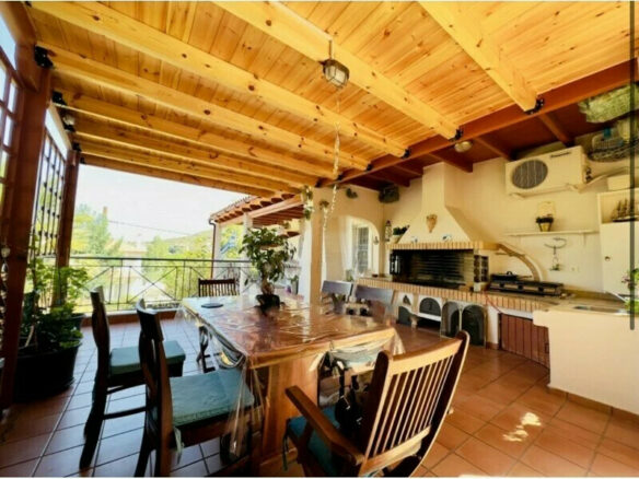 4-bedroom Detached House In Palaia Fokaia, Greece (255 M²)