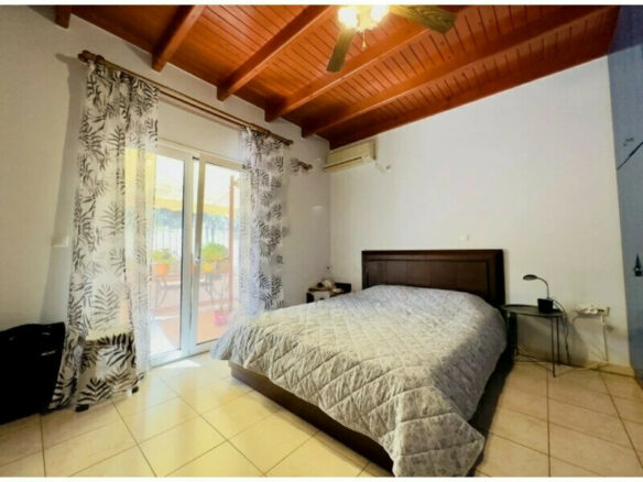 4-bedroom Detached House In Palaia Fokaia, Greece (255 M²)