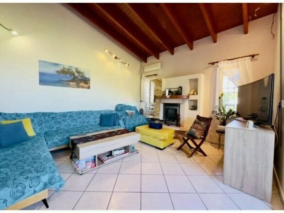 4-bedroom Detached House In Palaia Fokaia, Greece (255 M²)