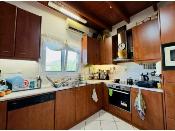 4-bedroom Detached House In Palaia Fokaia, Greece (255 M²)