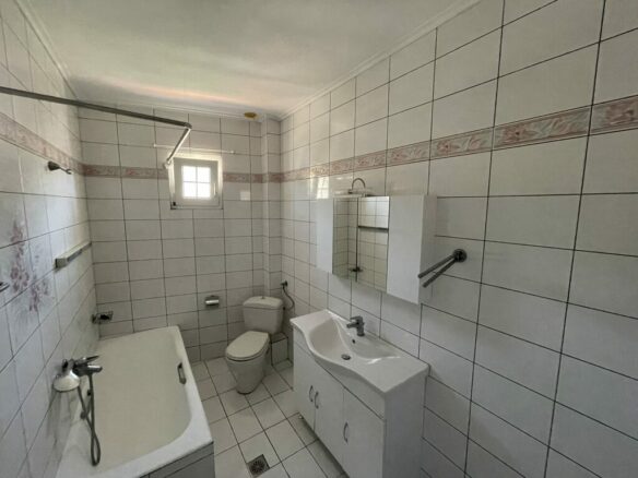 3-bedroom Maisonette In Kavala, Greece (127 M²)