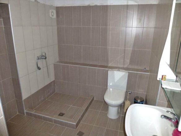 3-bedroom Maisonette In Paralia, Greece (210 M²)