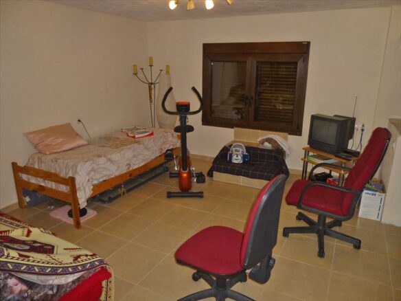 3-bedroom Maisonette In Paralia, Greece (210 M²)