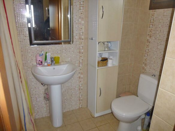 3-bedroom Maisonette In Paralia, Greece (210 M²)