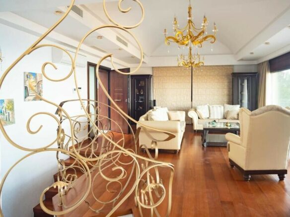 4-bedroom Villa In Elounda, Greece (250 M²)