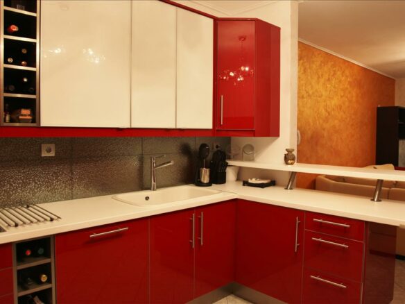 2-bedroom Flat In Saronida, Greece (70 M²)
