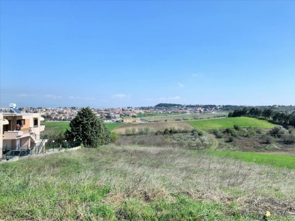 Land In Mikra, Greece (3.800 M²)