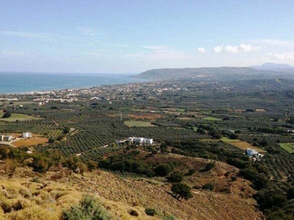 Land In Georgioupoli, Greece