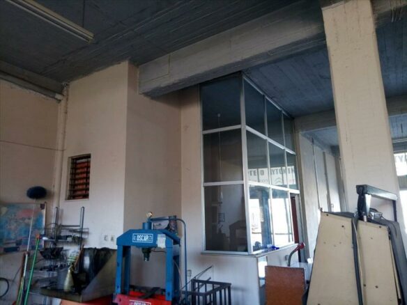 Business In Larisa, Greece (173 M²)