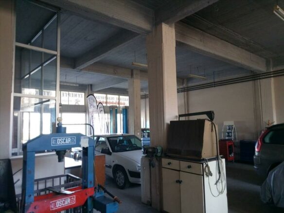 Business In Larisa, Greece (173 M²)