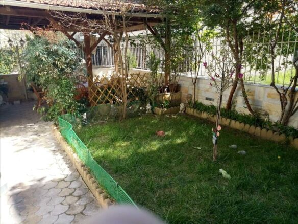 Business In Larisa, Greece (173 M²)