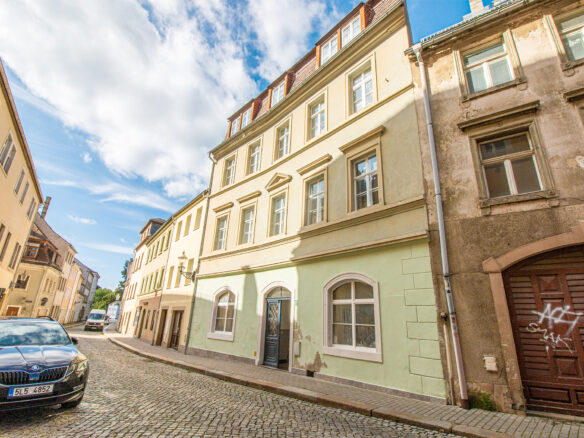 Apartment Complex – Investment Opportunity In Urban Area