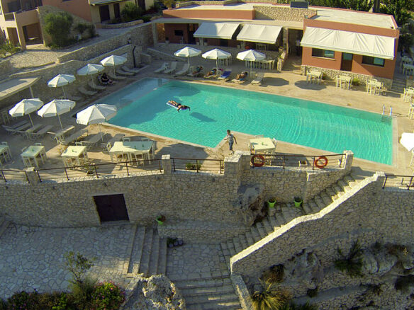 Business In Georgioupoli, Greece (378 M²)