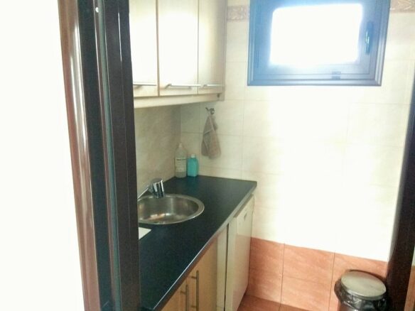 Building In Kalamaria, Greece (455 M²)