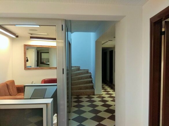 Building In Kalamaria, Greece (455 M²)