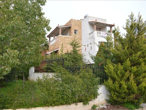 4-bedroom Maisonette In Rafina, Greece (230 M²)