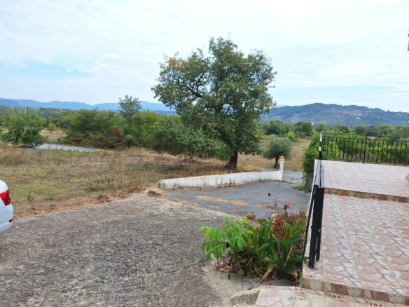 3-bedroom Detached House In Corfu, Greece (100 M²)