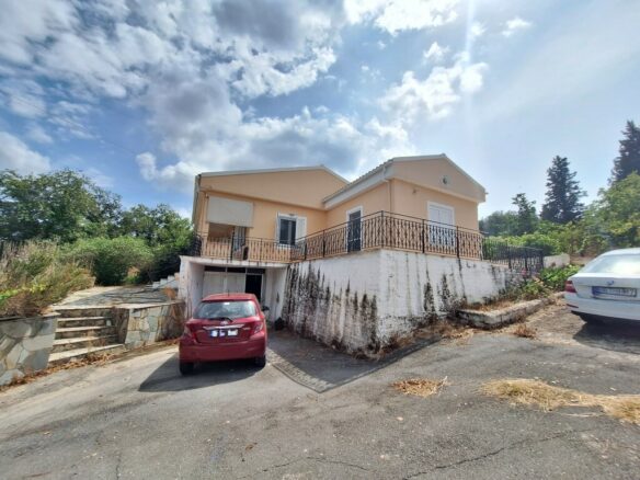 3-bedroom Detached House In Corfu, Greece (100 M²)