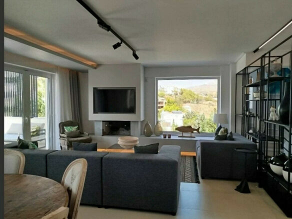 4-bedroom Detached House In Pikermi, Greece (326 M²)