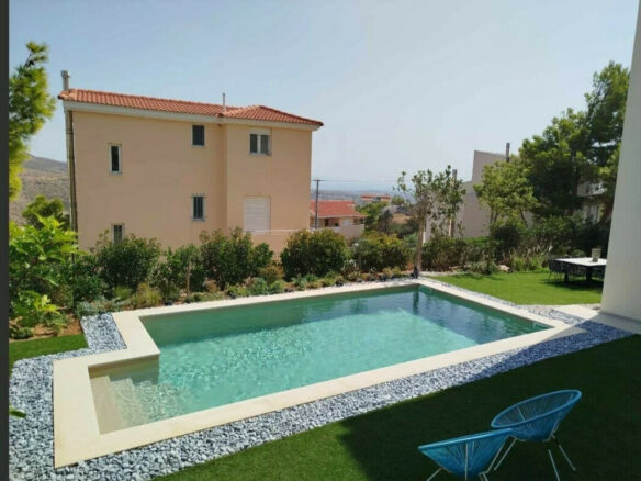 4-bedroom Detached House In Pikermi, Greece (326 M²)