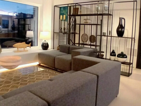 4-bedroom Detached House In Pikermi, Greece (326 M²)