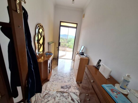3-bedroom Detached House In Corfu, Greece (100 M²)