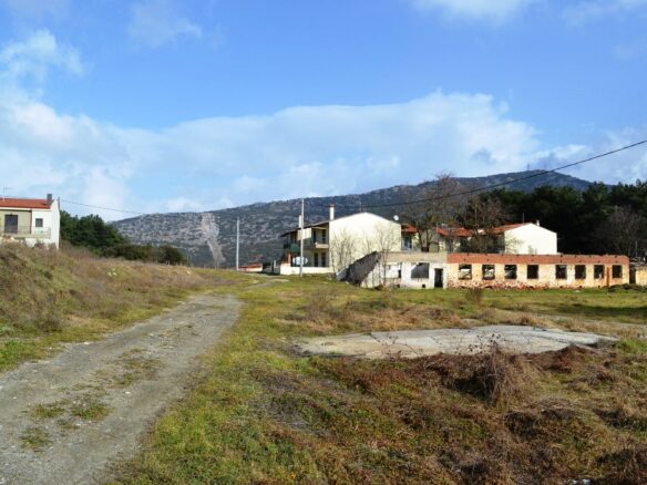 700 M² Plot Of Land In Thessaloniki Suburbs