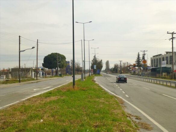 Business In Greece (162 M²)