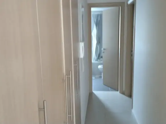 Flat With 2 Bedrooms And Terrace In Athens