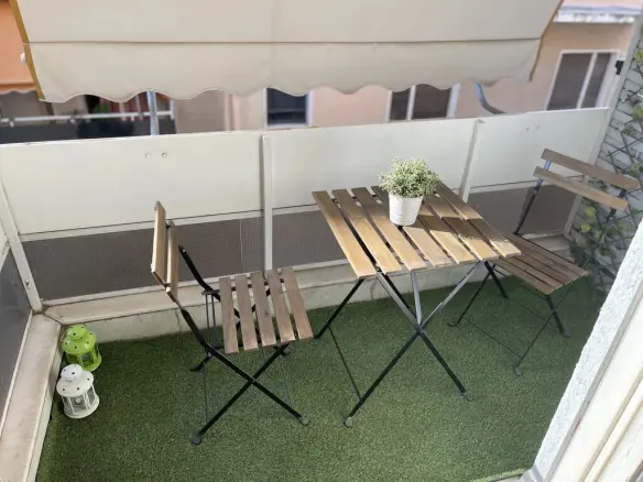 50 M² Apartment With Terrace In Athens