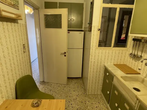 50 M² Apartment With Terrace In Athens