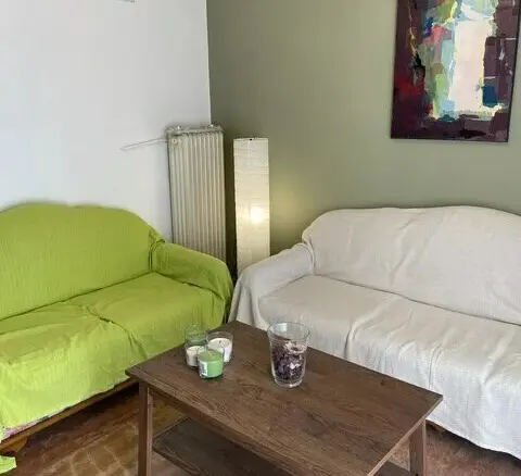 50 M² Apartment With Terrace In Athens