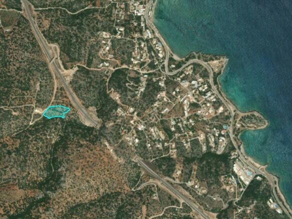 Land Parcel Of 5844 M² Located In Crete Region