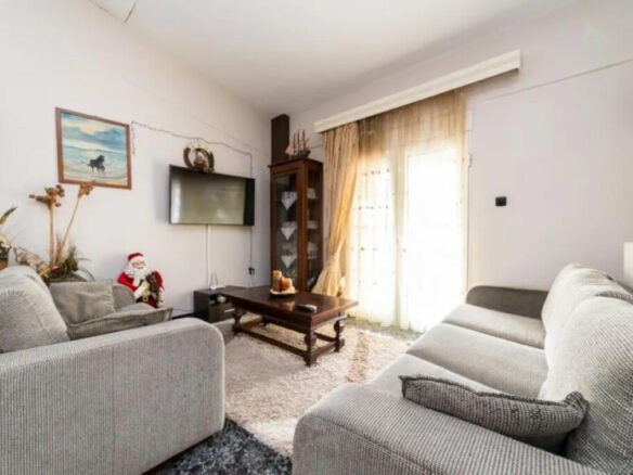 Building With 266 M² In Kavala Suburbs Available Now