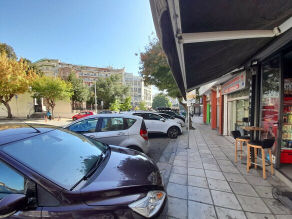 Commercial Property Of 27 M² Available In Thessaloniki