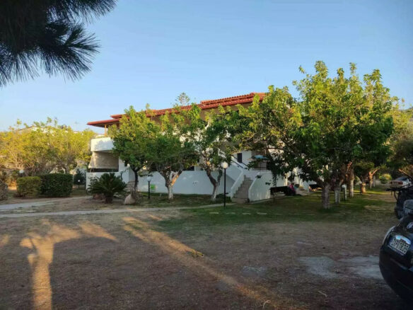 Building In Diakopto, Greece (760 M²)