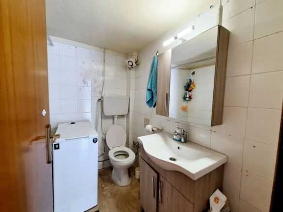2-bedroom Flat In Thermaikos, Greece (84 M²)