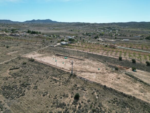 Land In Hondón De Los Frailes, Spain (11.111 M² Plot)