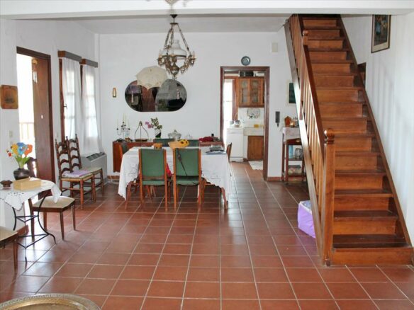4-bedroom Detached House In Easts Olimpos, Greece (200 M²)