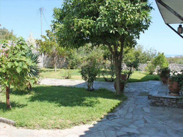 4-bedroom Detached House In Easts Olimpos, Greece (200 M²)