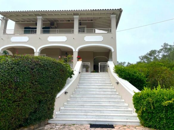 3-bedroom Detached House In Corfu, Greece (240 M²)