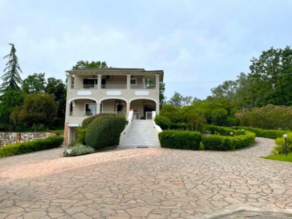 3-bedroom Detached House In Corfu, Greece (240 M²)