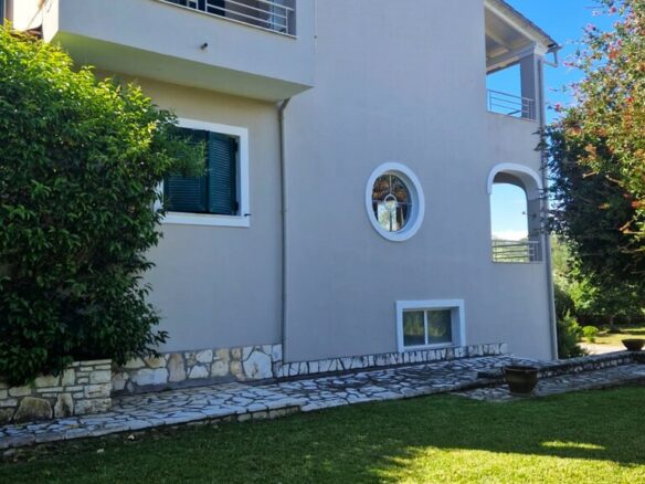 3-bedroom Detached House In Corfu, Greece (240 M²)